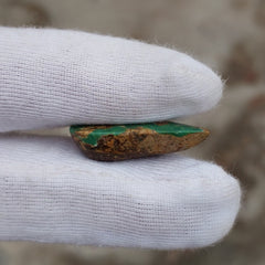 Зеленая бирюза Matrix 12,7 карата, натуральный камень Feroza, размер 25x14 мм