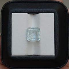 Натуральный драгоценный камень аквамарин 8 карат — Мартовский камень — 10,8x10x8 мм