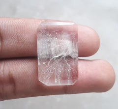 Дур э Наджаф 34,3 карата — полупрозрачная жемчужина Наджафа — камень апреля — горный хрусталь, кварц — 30x19 мм