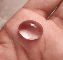 16,8 карата Dur e Najaf - Жемчужина Наджафа, кабошон, прозрачный - Камень апреля - Горный хрусталь, Кварц - 19x15 мм