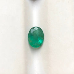 1.60ct Emerald for sale - Budh Ratna - Zamurd - Pachu Stone, Markat Mani Stone - 10x8mm