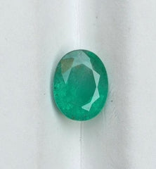 1.30ct Emerald for sale - Budh Ratna - Zamurd - Pachu Stone, Markat Mani Stone - 8x6x4mm
