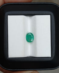 1.30ct Emerald for sale - Budh Ratna - Zamurd - Pachu Stone, Markat Mani Stone - 8x6x4mm