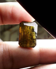 19.7ct Epidote - Epidote Crystal - Epidote for sale - Zabarjad - 18x12x6.8mm