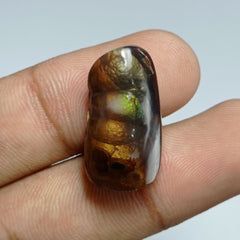 Редкий огненный агат 24,1 карата с несколькими огнями — размеры 25x13x8 мм