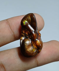 Редкий цветной огненный агат 34,1 карата — размеры 31x16x9 мм