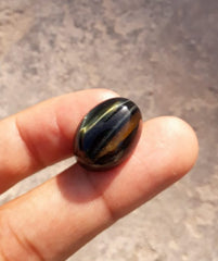 22.8ct Hawk's Eye Cabochon , Falcon's Eye, Blue Tiger's Eye, Blue Asbestos - 20x15mm