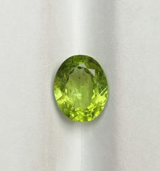 3.25ct-Peridot Gemstone- Olivine - Chrysolite Gem - August Birthstone - 10x8x5mm