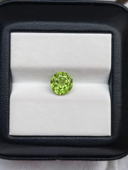 2.3ct Peridot Gemstone- Olivine - Chrysolite Gem - August Birthstone - 9mm
