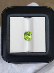 2.5ct Peridot Gemstone- Olivine - Chrysolite Gem - August Birthstone - 9x8x5mm