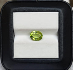 2.75ct Peridot Gemstone- Olivine - Chrysolite Gem - August Birthstone - 9.6x7.5x4.6mm