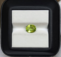 2.75ct Peridot Gemstone- Olivine - Chrysolite Gem - August Birthstone - 9.6x7.5x4.6mm