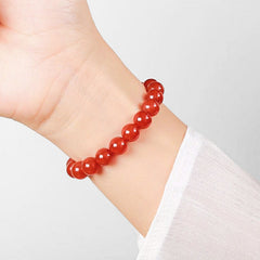 Стильный эластичный браслет из красного сердолика