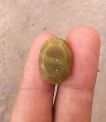 13.1ct Serpentine Cabochon - Shah Maqqsood - Zehrmora - 18x12mm