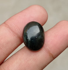 Серпентин 14,1 карата с черным тоном — Шах Макксуд — Zehrmora — 19x14x6 мм