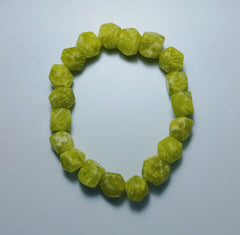 Браслет из натурального змеевидного драгоценного камня сердечной чакры, также известный как браслет Зермора