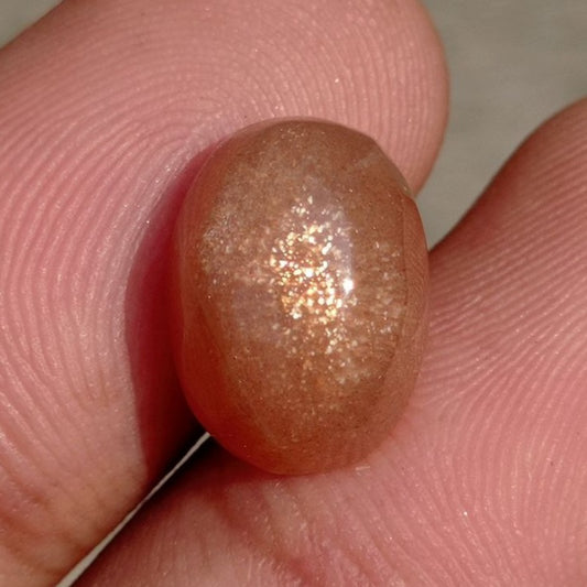 7.6ct Natural Sunstone Cabochon - Heliolite - Aventurescent Feldspar - August Birthstone - 13x10x7mm