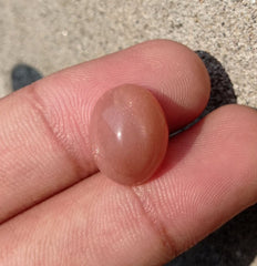 10.7ct Natural Sunstone Cabochon - Heliolite - Aventurescent Feldspar - August Birthstone - 16x13x8mm