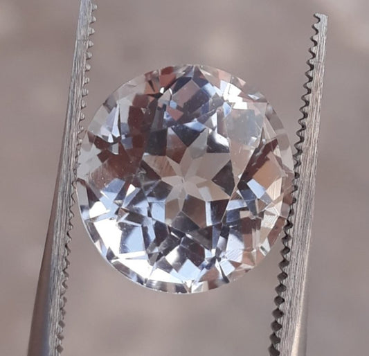 8ct Topaz - Whie Topaz Faceted Gemstone - Novemeber Birthstone - White Pukhraj - 11.2x11.8mm