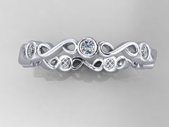 Минималистичный бриллиантовый браслет Infinity