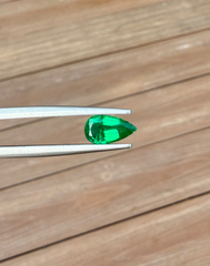 0.88ct - Natural Emerald - Budh Ratna - Zamurd - Pachu Stone, Markat Mani Stone - 9.5x5.2x4.1mm