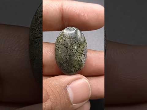 29.9ct Moss Agate - Green Moss Agate - 28x19x9mm