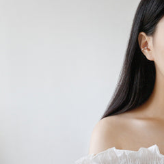 Модные серьги с круглым жемчугом и ракушкой без пирсинга (одинарные) — серебряные серьги с жемчугом с палладиевым покрытием для женщин — идеальные жемчужные серьги с подарочной упаковкой