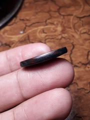 Натуральный кровавый камень высокого качества 14,6 карата — гелиотроп — размер 25,8 х 15 мм