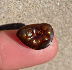 9.4ct Mexican Fire Agate, Rare Fire Agate, Green Aatshi Aqeeq - Perfect gemstone Gift, Dimensions - 15x12xmm