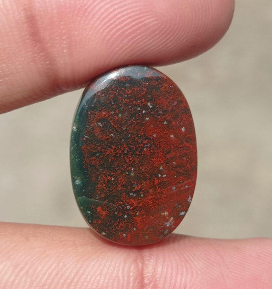 33.5ct High Quality Blood Stone - Heliotrope - Hajr-ul-Dam-25x18mm