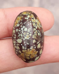 Натуральная зеленая матрица с пиритом и бирюзой, Шаджри Фероа, размеры - 23,2x14,5 мм.