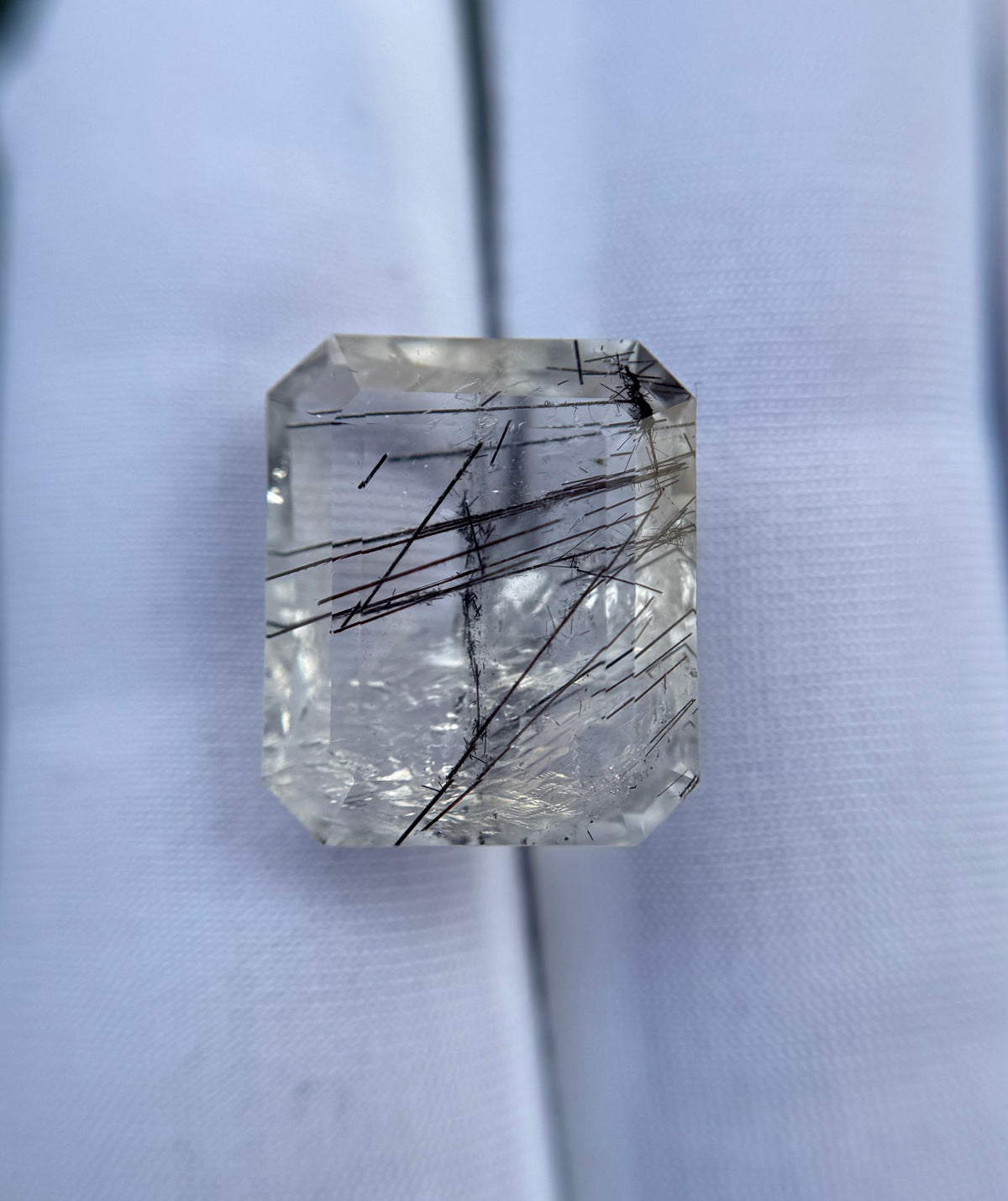15.2ct Black Rutile Quartz