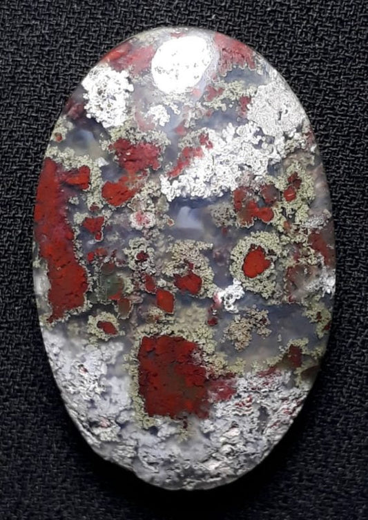 Моховой агат 34,7 карата — Красный моховой агат — 31x20x8 мм