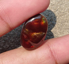 17.5ct Mexican Fire Agate,  Rare Fire Agate, Curved Oval Cabochon Fire Agate - Perfect gemstone Gift ,Dimensions  - 22x14 mm