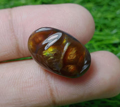 17.5ct Mexican Fire Agate,  Rare Fire Agate, Curved Oval Cabochon Fire Agate - Perfect gemstone Gift ,Dimensions  - 22x14 mm