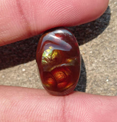 17.5ct Mexican Fire Agate,  Rare Fire Agate, Curved Oval Cabochon Fire Agate - Perfect gemstone Gift ,Dimensions  - 22x14 mm