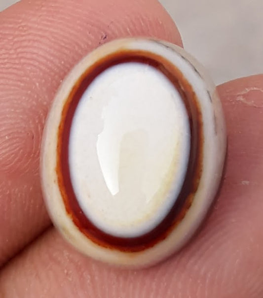 17.2ct Natural Eye Agate For Sale - Aqeeq - Dimension 16x13x11mm
